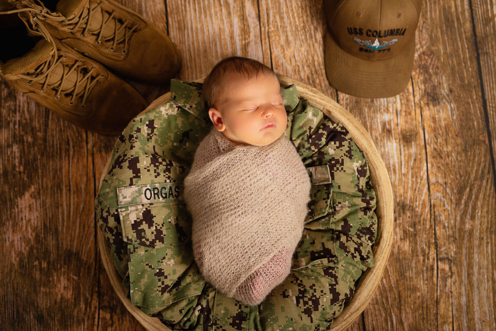 middle georgia newborn photographer. Newborn photo shoot military theme, army, navy, air forcr, marines